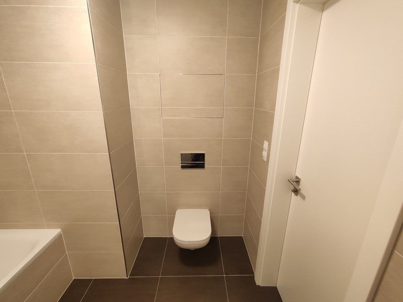 Prenájom bytu 1-izbový 38 m², Olgy Havlové, Praha, Praha Prenájom bytu 1-izbový 38 m², Olgy Havlové, Praha, Praha