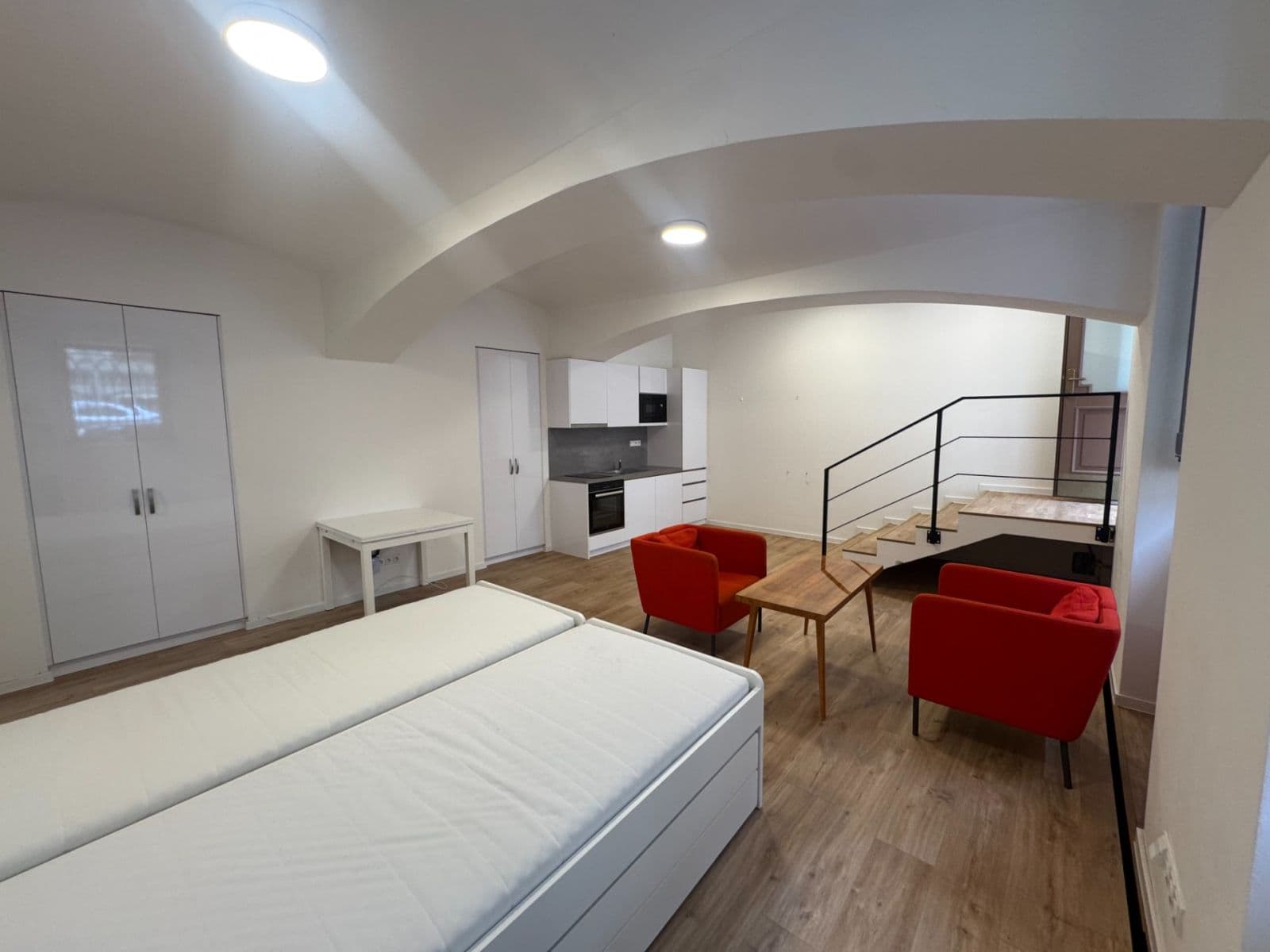 Prenájom bytu 1-izbový 44 m², Rubešova, Praha, Praha Prenájom bytu 1-izbový 44 m², Rubešova, Praha, Praha