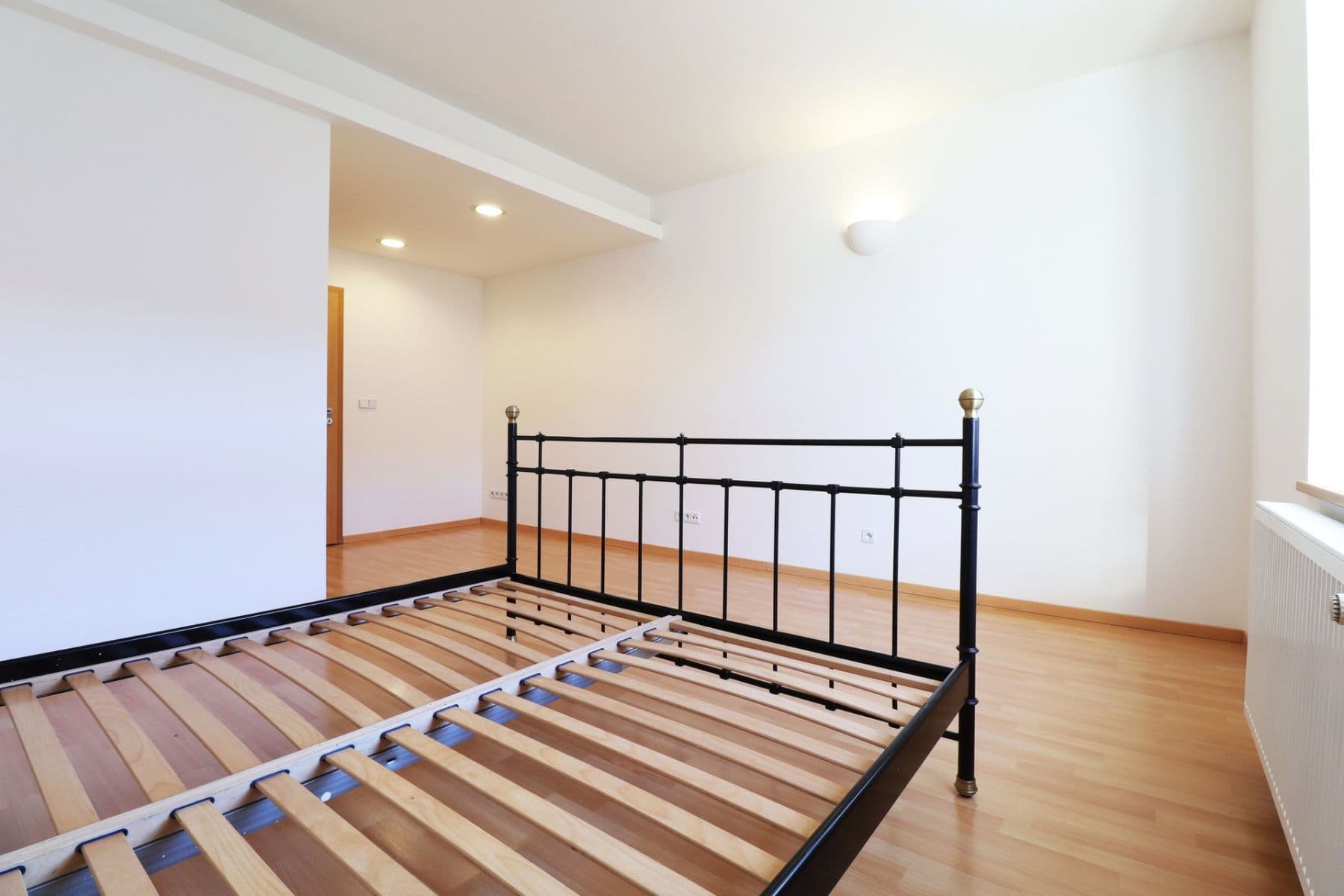 Prenájom bytu 2-izbový 78 m², Dělnická, Praha, Praha Prenájom bytu 2-izbový 78 m², Dělnická, Praha, Praha