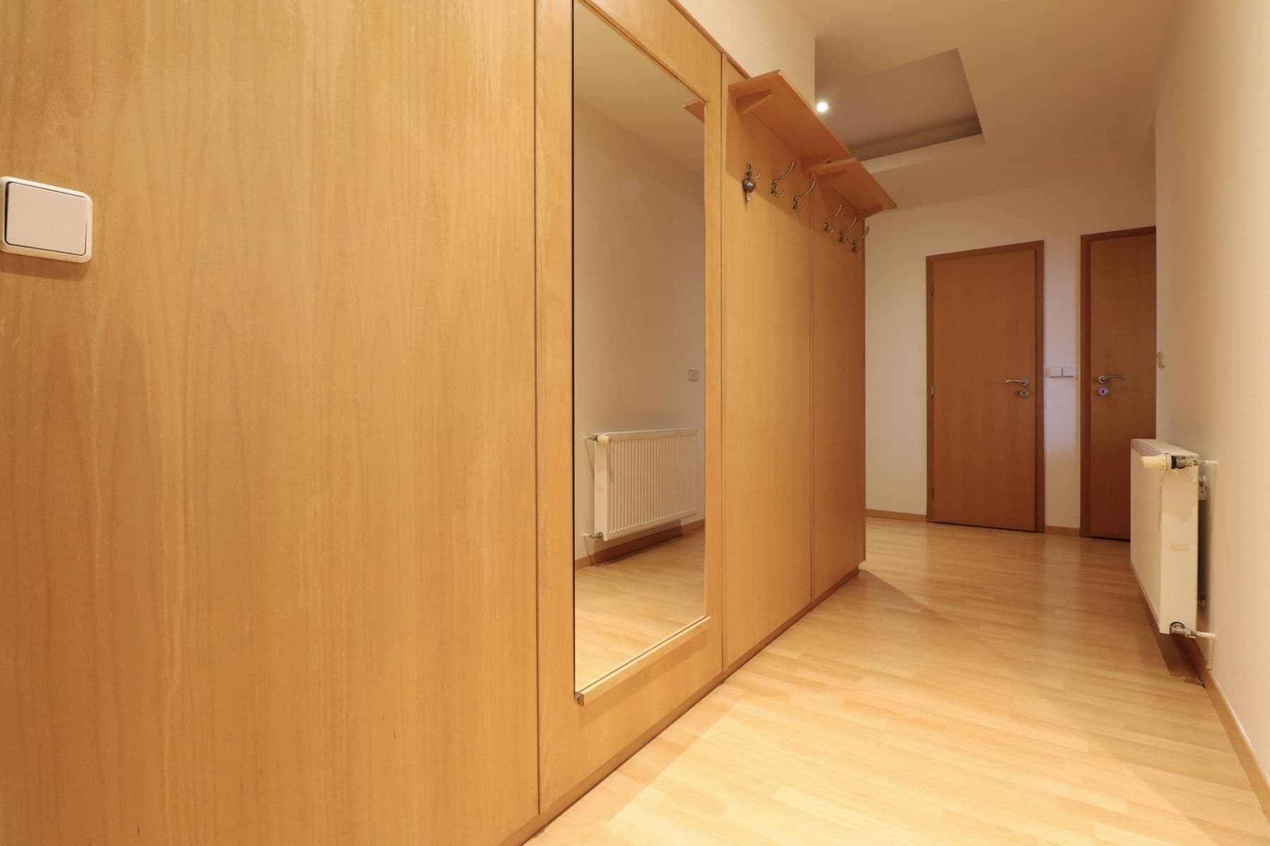 Prenájom bytu 2-izbový 78 m², Dělnická, Praha, Praha Prenájom bytu 2-izbový 78 m², Dělnická, Praha, Praha