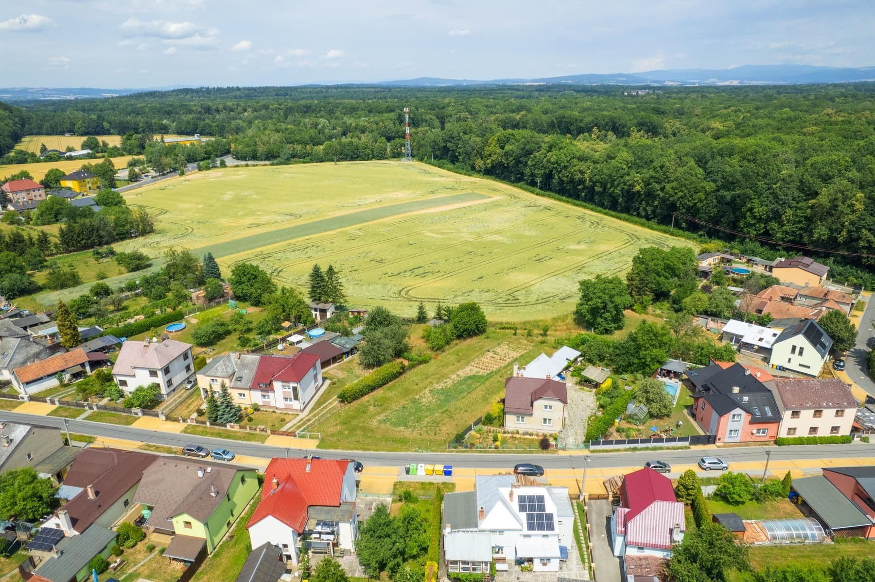 Predaj pozemku 1.439 m², Mladeč, Olomoucký kraj Predaj pozemku 1.439 m², Mladeč, Olomoucký kraj