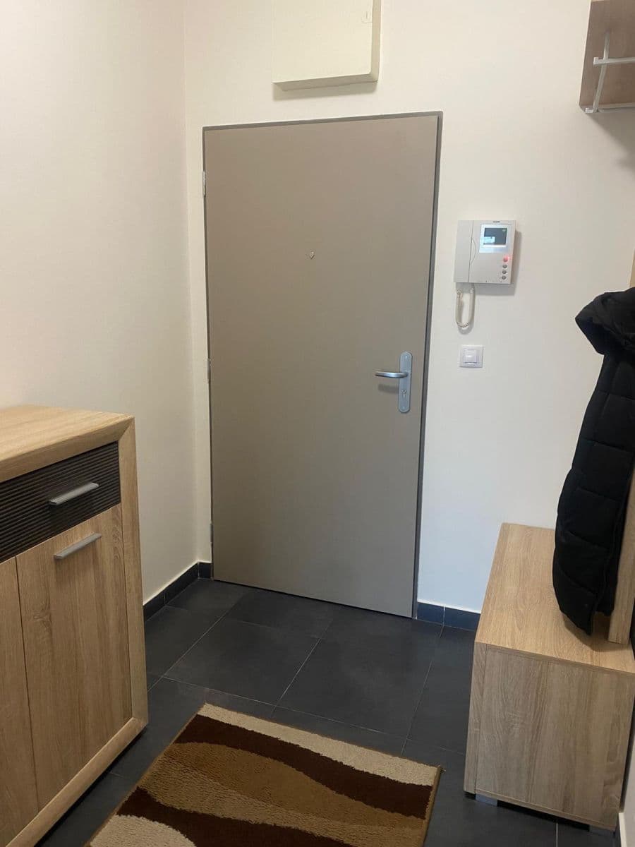 Prenájom bytu 2-izbový 54 m², Devonská, Praha, Praha Prenájom bytu 2-izbový 54 m², Devonská, Praha, Praha
