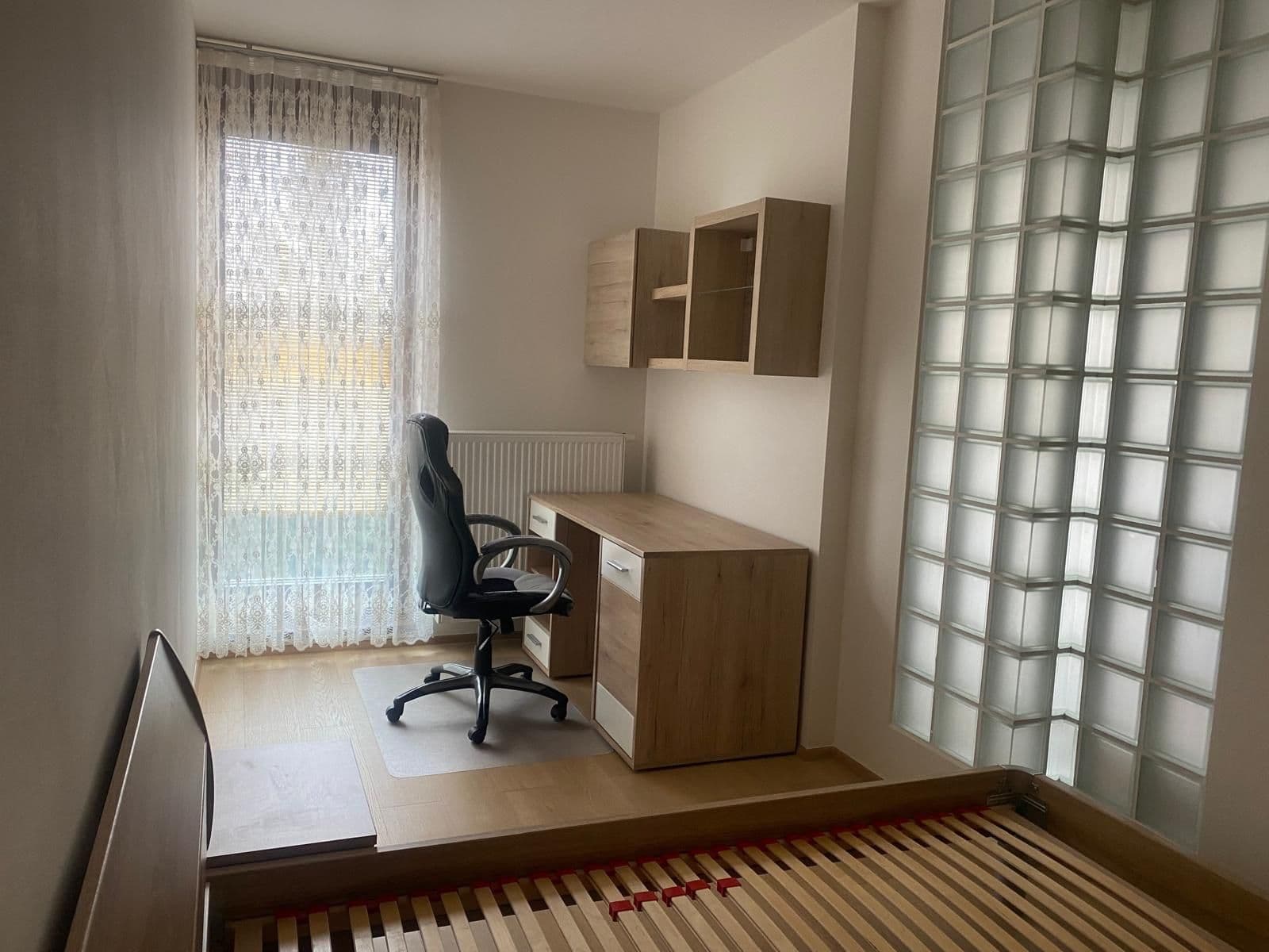 Prenájom bytu 2-izbový 54 m², Devonská, Praha, Praha Prenájom bytu 2-izbový 54 m², Devonská, Praha, Praha