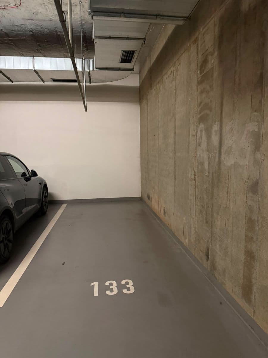 Prenájom bytu 2-izbový 54 m², Devonská, Praha, Praha Prenájom bytu 2-izbový 54 m², Devonská, Praha, Praha