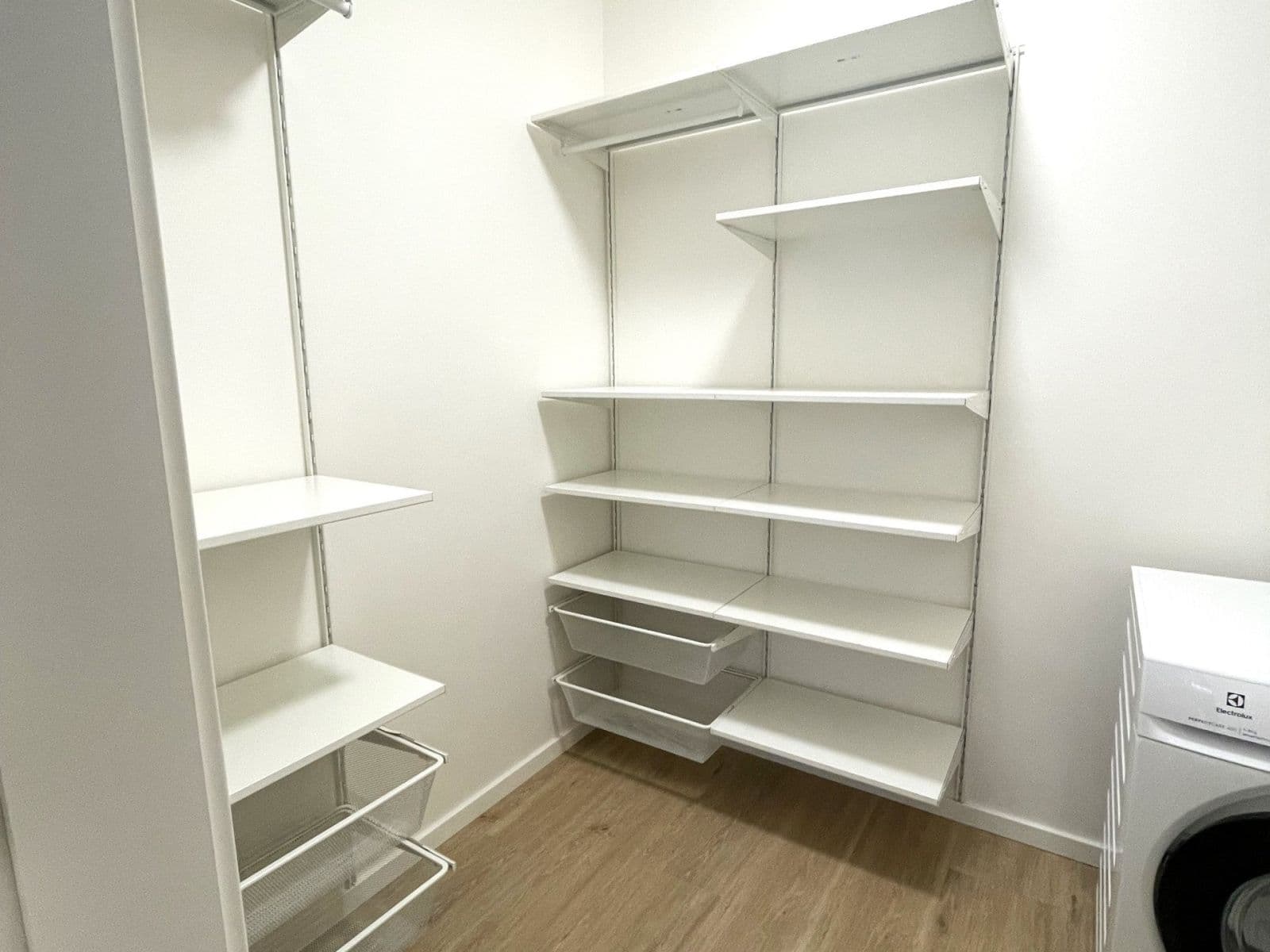 Prenájom bytu 2-izbový 46 m², Chodská, Praha, Praha Prenájom bytu 2-izbový 46 m², Chodská, Praha, Praha