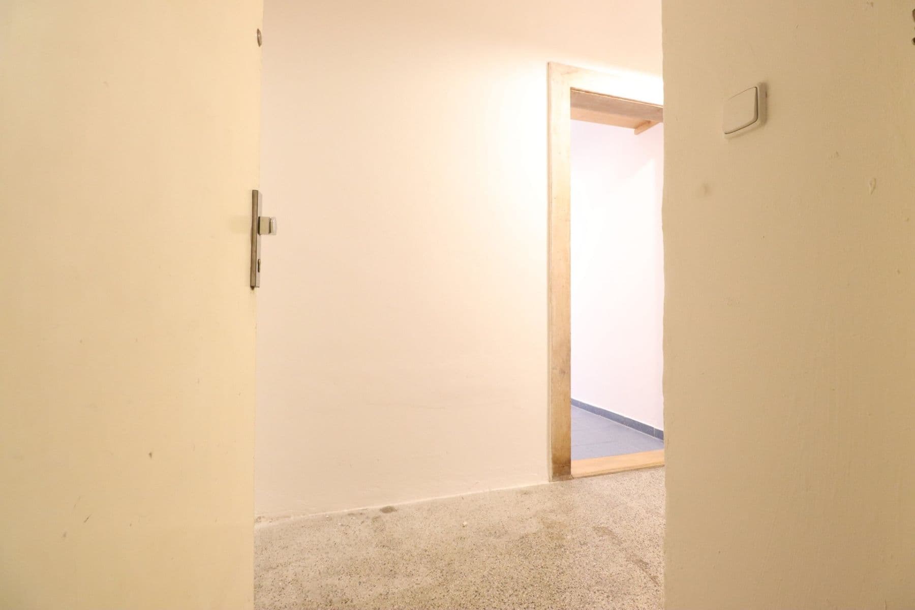 Prenájom bytu 1-izbový 42 m², U parního mlýna, Praha, Praha Prenájom bytu 1-izbový 42 m², U parního mlýna, Praha, Praha