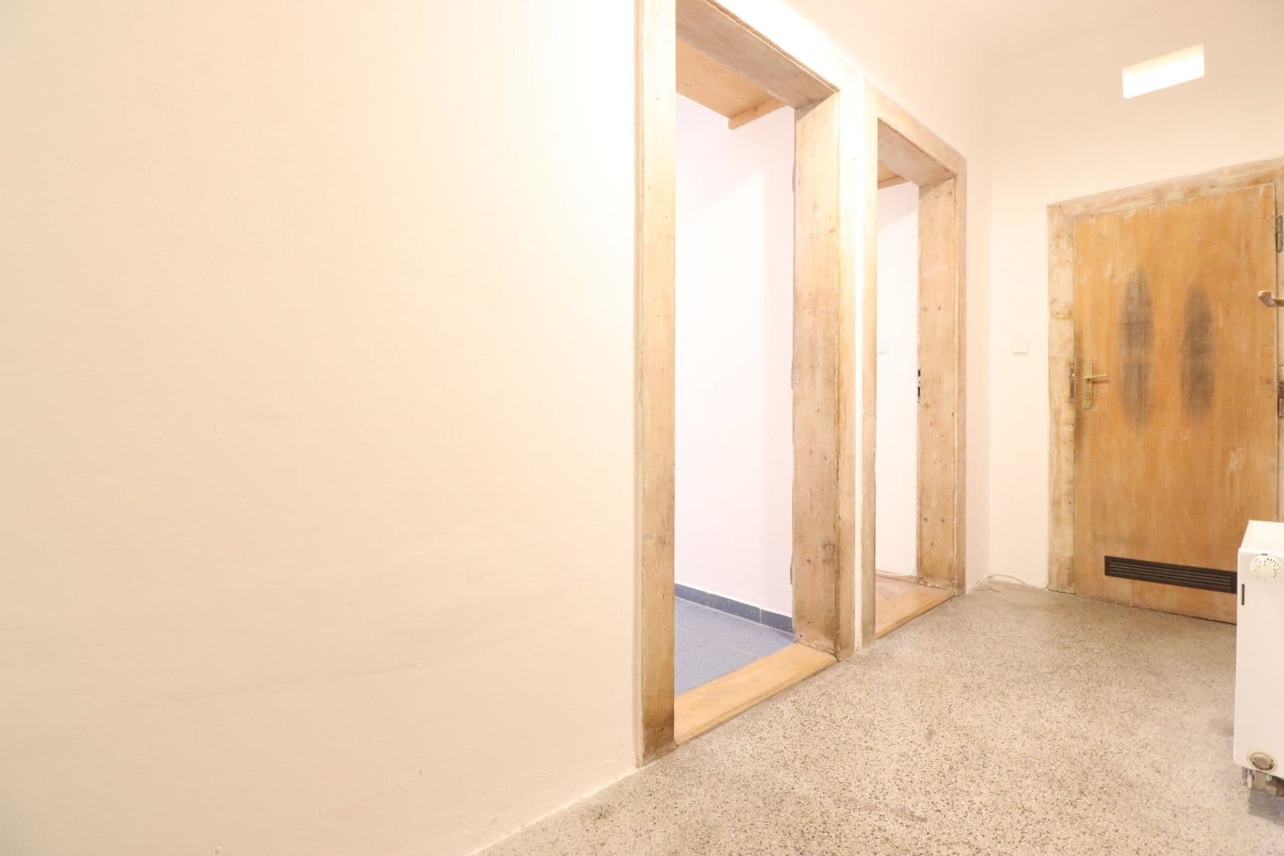 Prenájom bytu 1-izbový 42 m², U parního mlýna, Praha, Praha Prenájom bytu 1-izbový 42 m², U parního mlýna, Praha, Praha