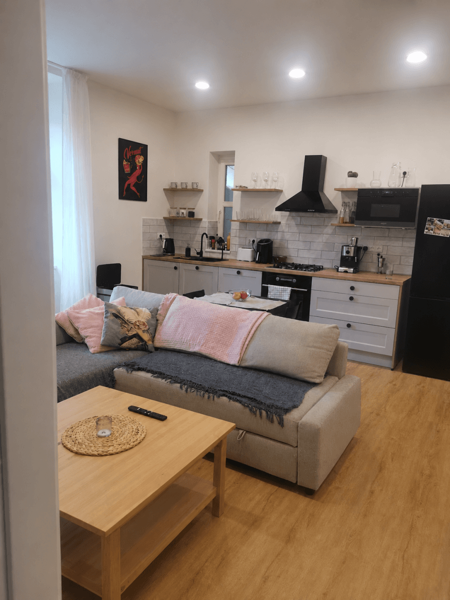 Prenájom bytu 2-izbový 48 m², Dělnická, Praha, Praha Prenájom bytu 2-izbový 48 m², Dělnická, Praha, Praha