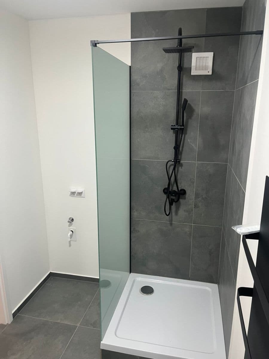 Prenájom bytu 3-izbový 67 m², Pod Skalkou, Přerov, Olomoucký kraj Prenájom bytu 3-izbový 67 m², Pod Skalkou, Přerov, Olomoucký kraj