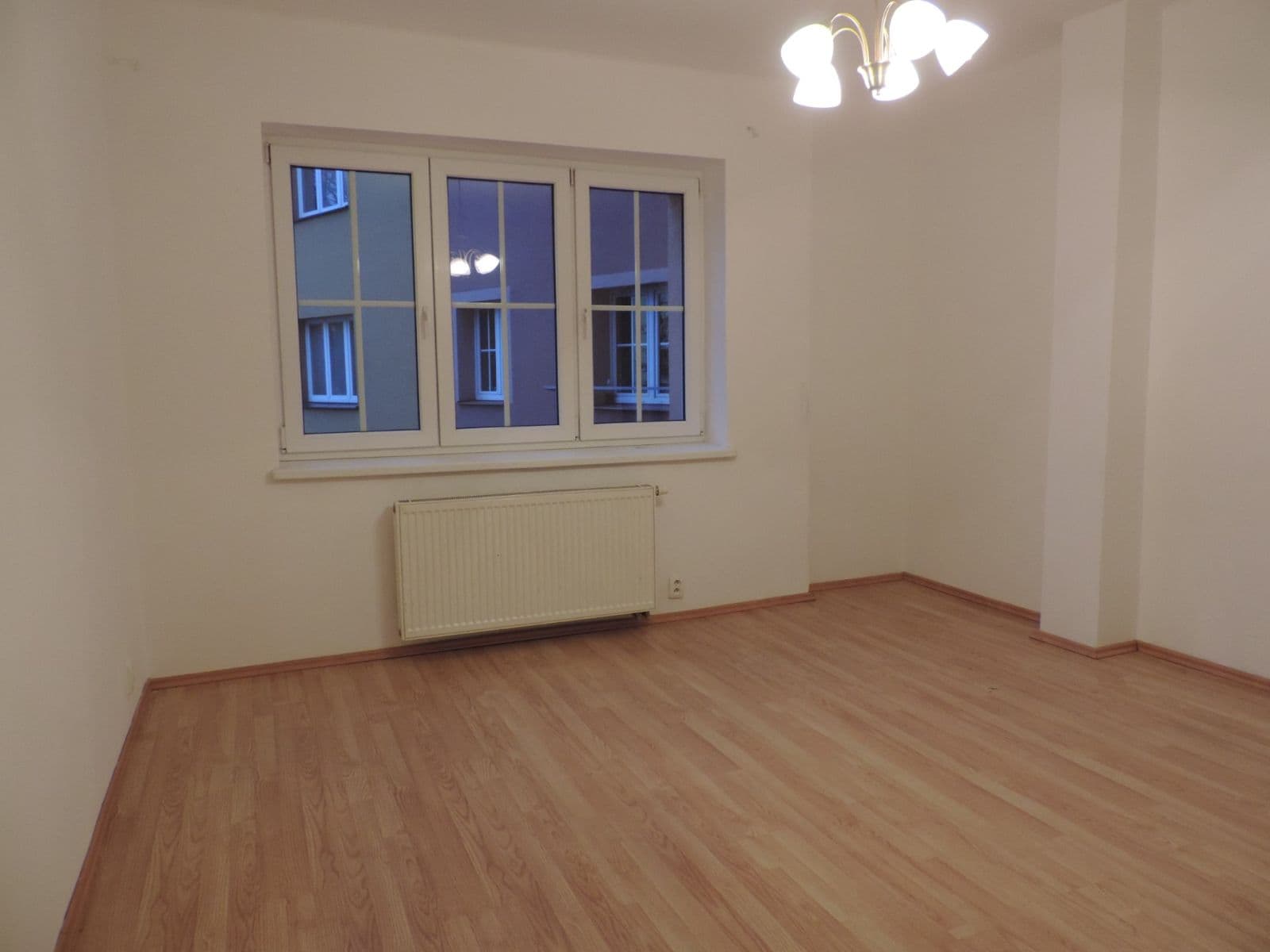 Predaj bytu 2-izbový 77 m², Bieblova, Ostrava, Moravskoslezský kraj Predaj bytu 2-izbový 77 m², Bieblova, Ostrava, Moravskoslezský kraj