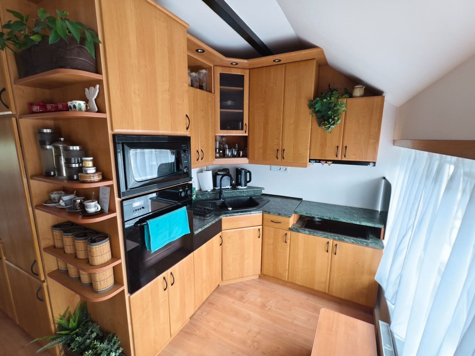 Predaj bytu 3-izbový 108 m², Husova, Náměšť nad Oslavou, Kraj Vysočina Predaj bytu 3-izbový 108 m², Husova, Náměšť nad Oslavou, Kraj Vysočina