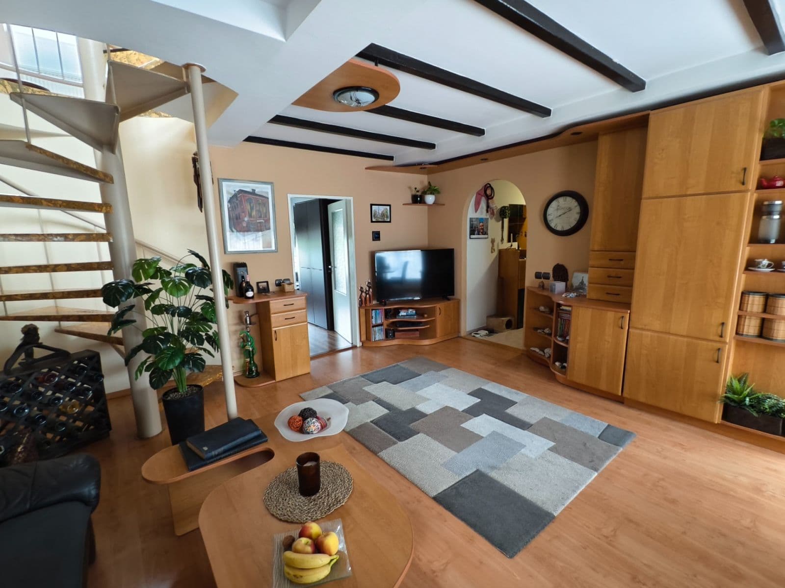 Predaj bytu 3-izbový 108 m², Husova, Náměšť nad Oslavou, Kraj Vysočina Predaj bytu 3-izbový 108 m², Husova, Náměšť nad Oslavou, Kraj Vysočina