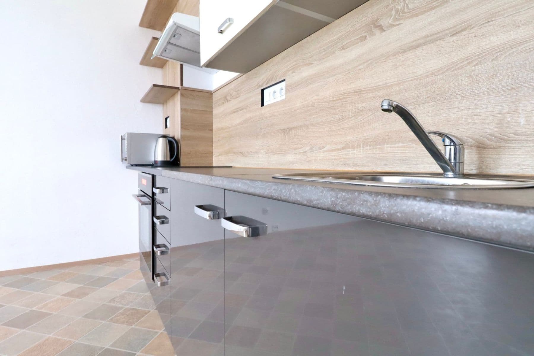 Prenájom bytu 1-izbový 27 m², Tachovská, Plzeň, Plzeňský kraj Prenájom bytu 1-izbový 27 m², Tachovská, Plzeň, Plzeňský kraj
