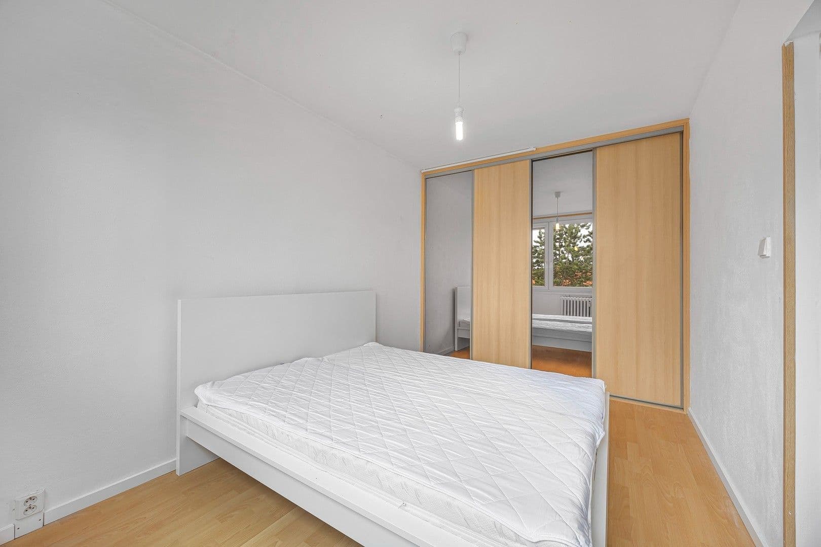 Prenájom bytu 2-izbový 44 m², Kunešova, Praha, Praha Prenájom bytu 2-izbový 44 m², Kunešova, Praha, Praha