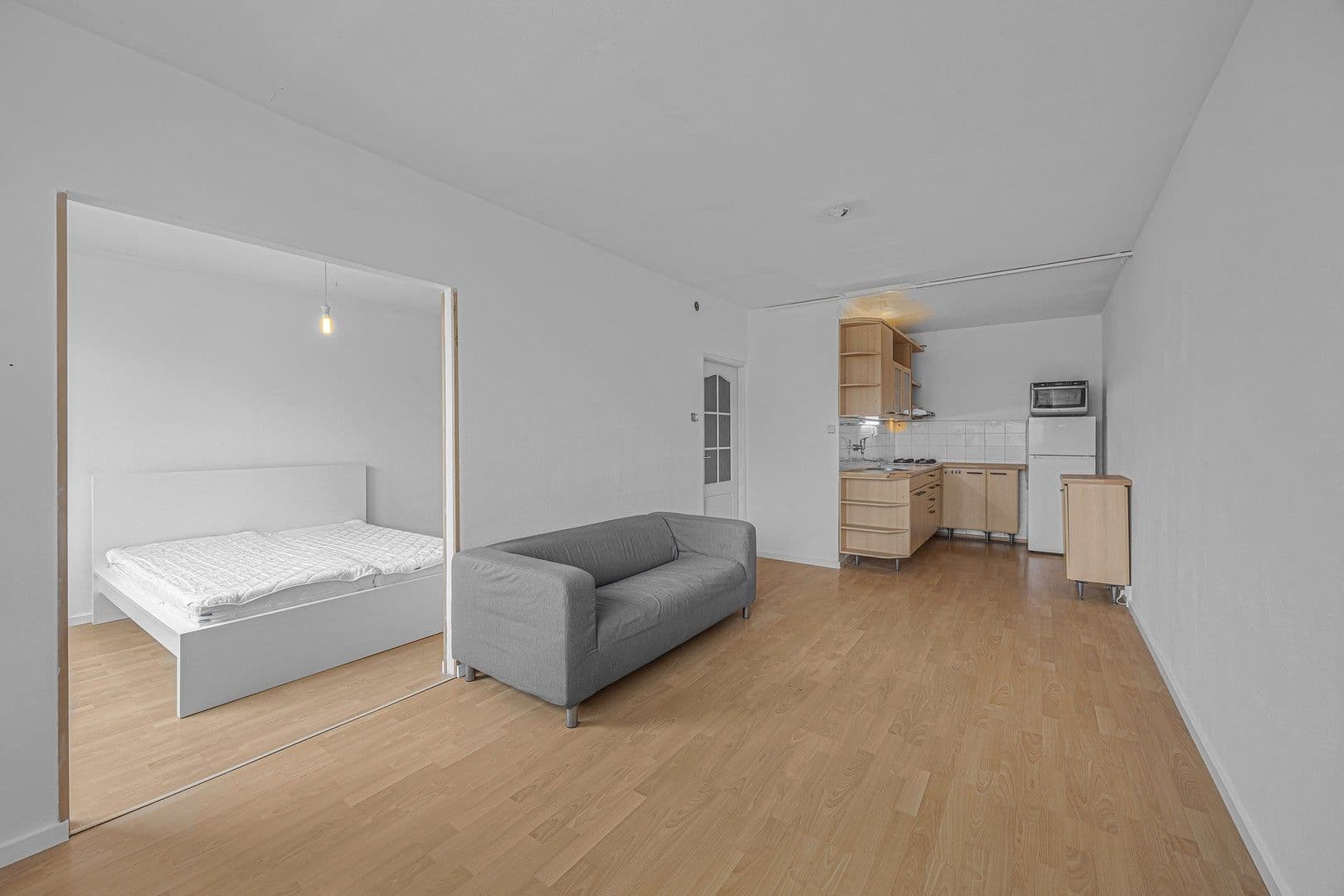 Prenájom bytu 2-izbový 44 m², Kunešova, Praha, Praha Prenájom bytu 2-izbový 44 m², Kunešova, Praha, Praha