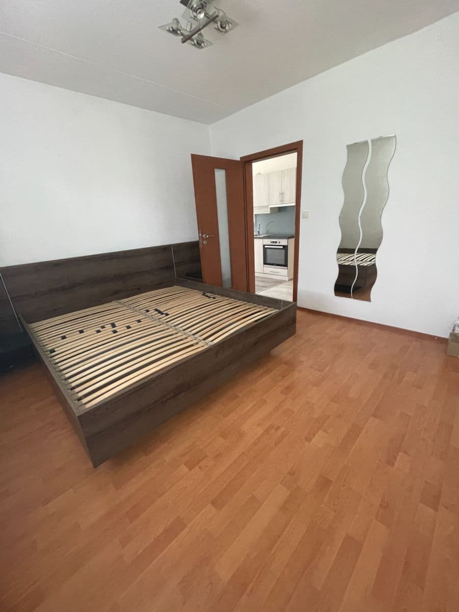 Prenájom bytu 3-izbový 75 m², Libušino údolí, Brno, Jihomoravský kraj Prenájom bytu 3-izbový 75 m², Libušino údolí, Brno, Jihomoravský kraj