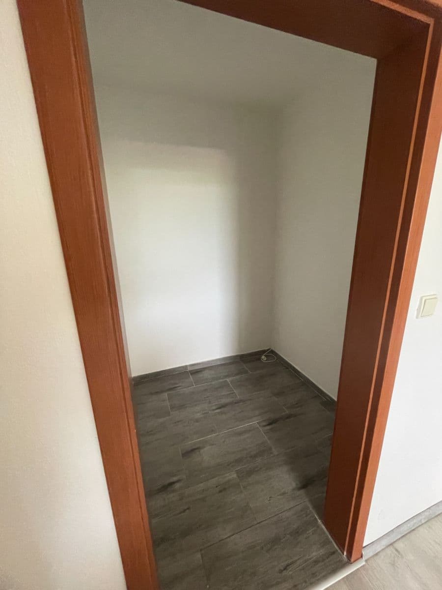 Prenájom bytu 3-izbový 75 m², Libušino údolí, Brno, Jihomoravský kraj Prenájom bytu 3-izbový 75 m², Libušino údolí, Brno, Jihomoravský kraj