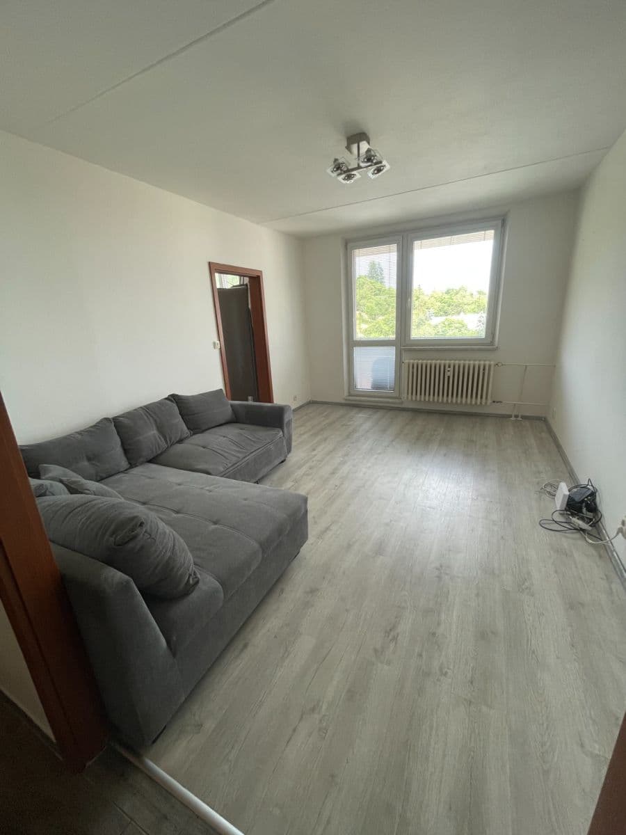 Prenájom bytu 3-izbový 75 m², Libušino údolí, Brno, Jihomoravský kraj Prenájom bytu 3-izbový 75 m², Libušino údolí, Brno, Jihomoravský kraj