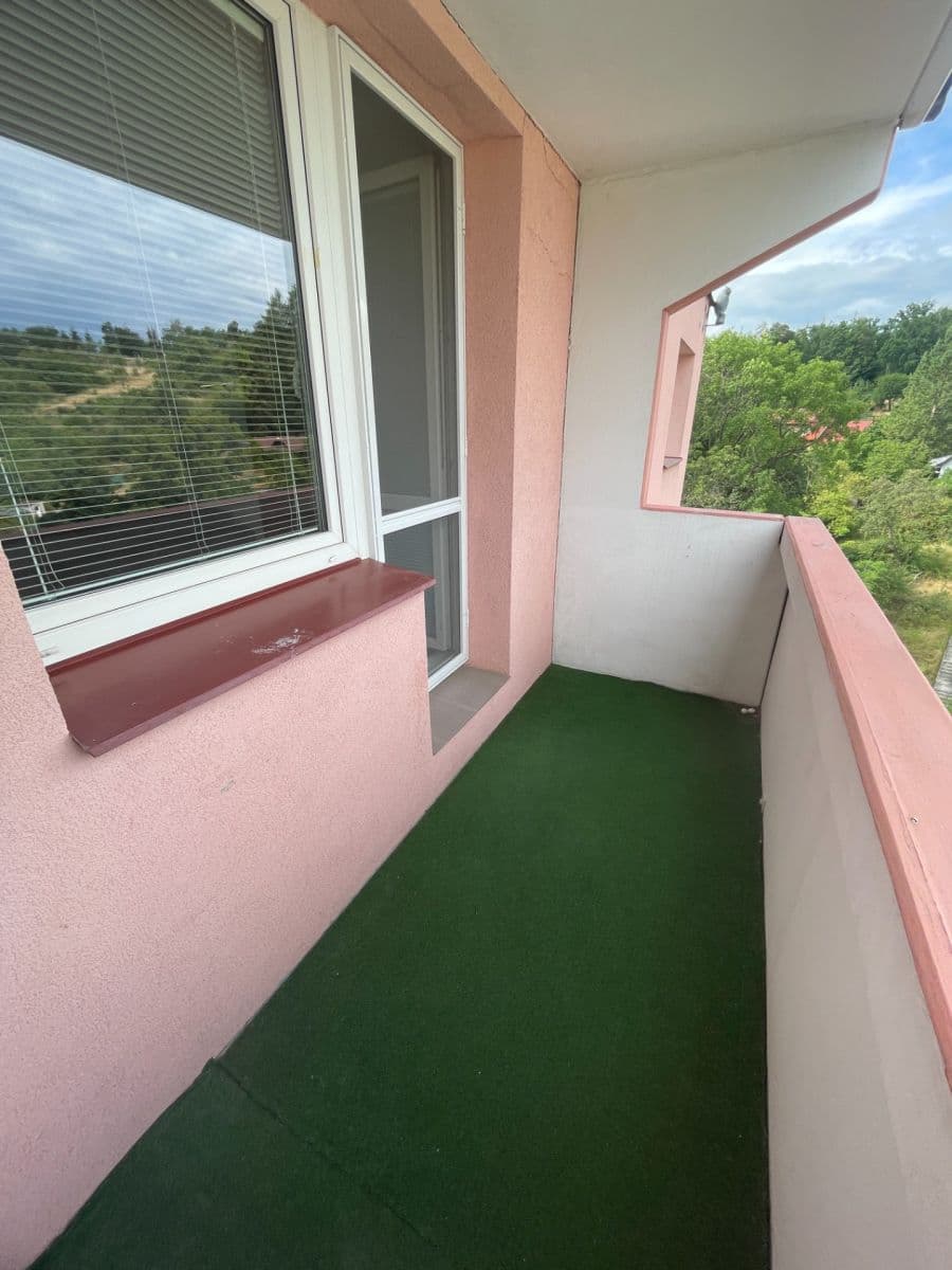 Prenájom bytu 3-izbový 75 m², Libušino údolí, Brno, Jihomoravský kraj Prenájom bytu 3-izbový 75 m², Libušino údolí, Brno, Jihomoravský kraj