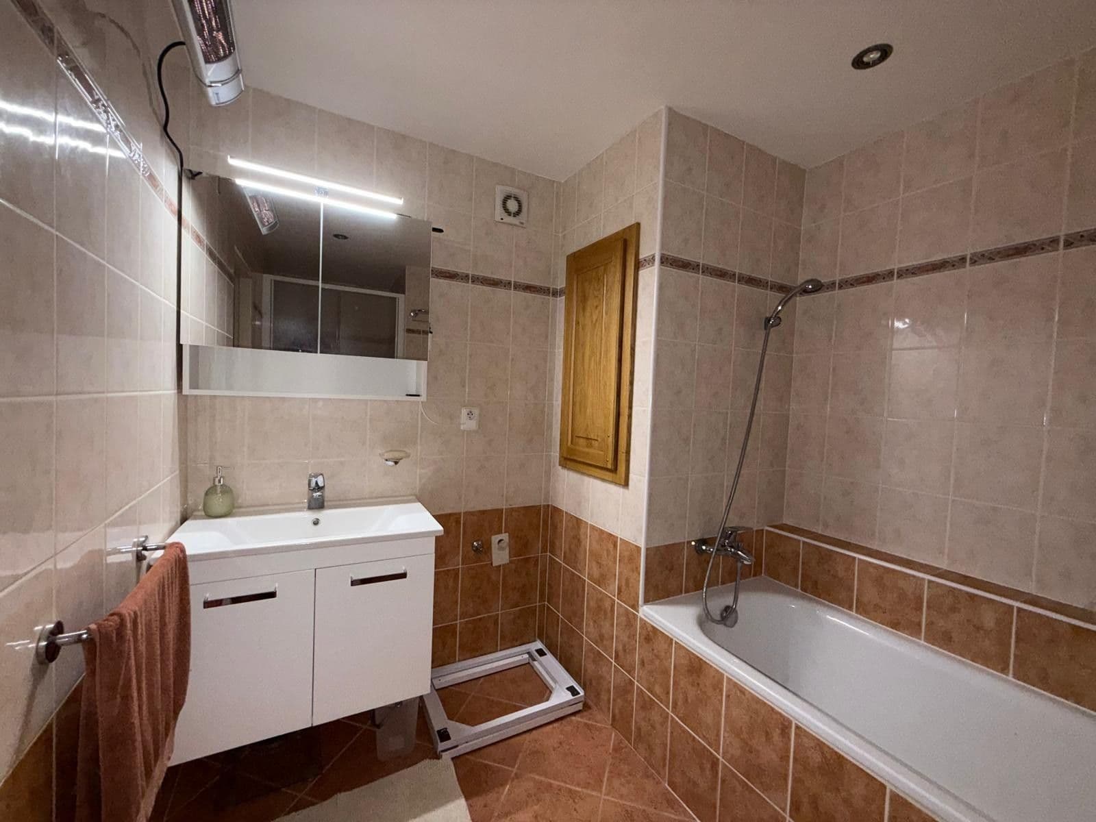 Predaj bytu 3-izbový 72 m², Gagarinova, Pardubice, Pardubický kraj Predaj bytu 3-izbový 72 m², Gagarinova, Pardubice, Pardubický kraj