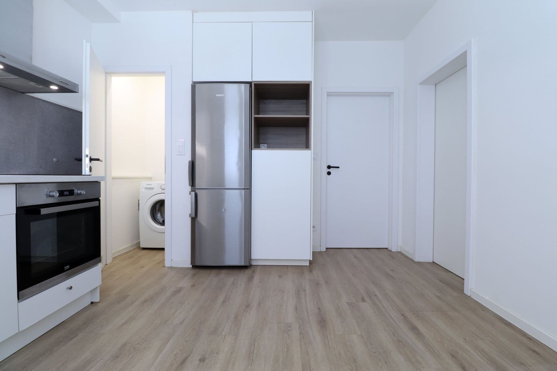 Prenájom bytu 1-izbový 37 m², Křimická, Plzeň, Plzeňský kraj Prenájom bytu 1-izbový 37 m², Křimická, Plzeň, Plzeňský kraj