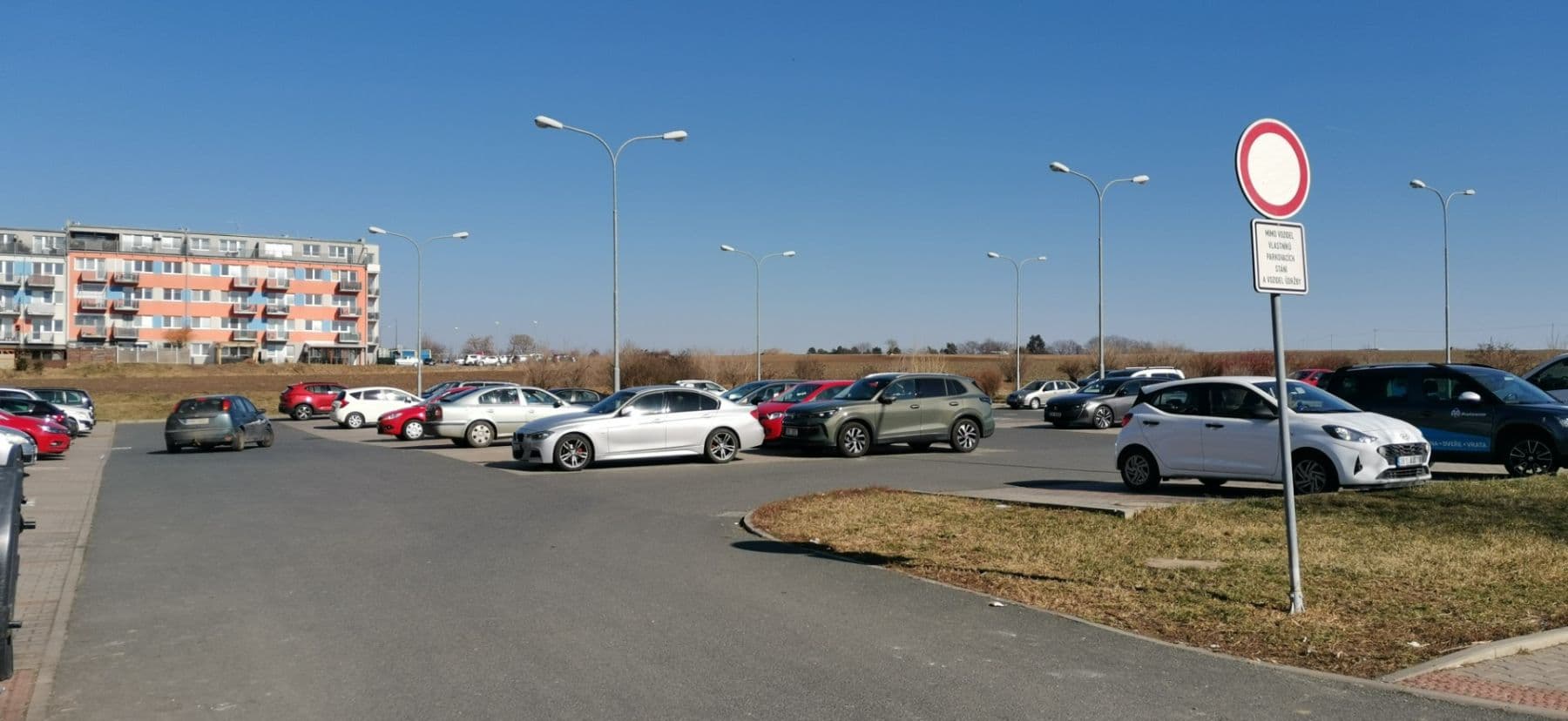 Prenájom garáže 12 m², Křehlíkova, Brno, Jihomoravský kraj Prenájom garáže 12 m², Křehlíkova, Brno, Jihomoravský kraj