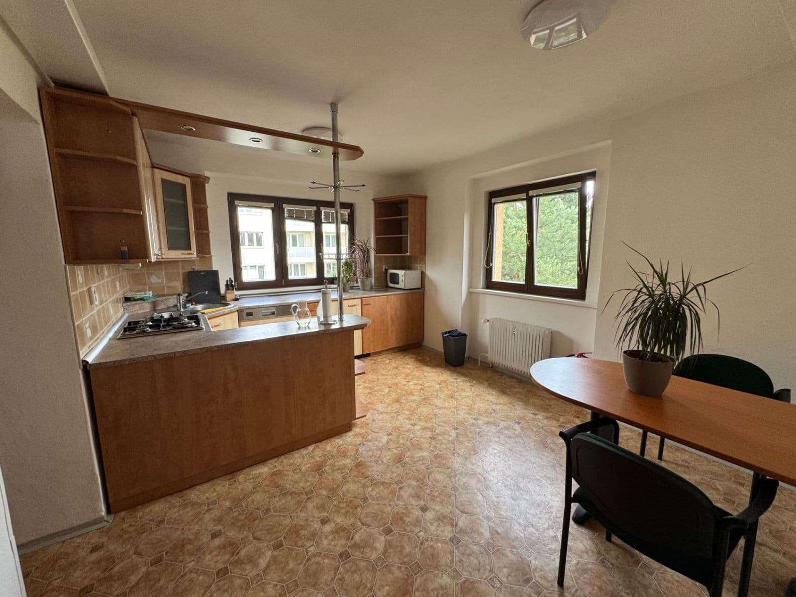 Prenájom bytu 4-izbový 128 m², Na sypčině, Praha, Praha Prenájom bytu 4-izbový 128 m², Na sypčině, Praha, Praha