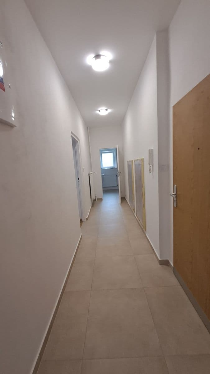 Prenájom bytu 3-izbový 66 m², Sladkovského, Plzeň, Plzeňský kraj Prenájom bytu 3-izbový 66 m², Sladkovského, Plzeň, Plzeňský kraj
