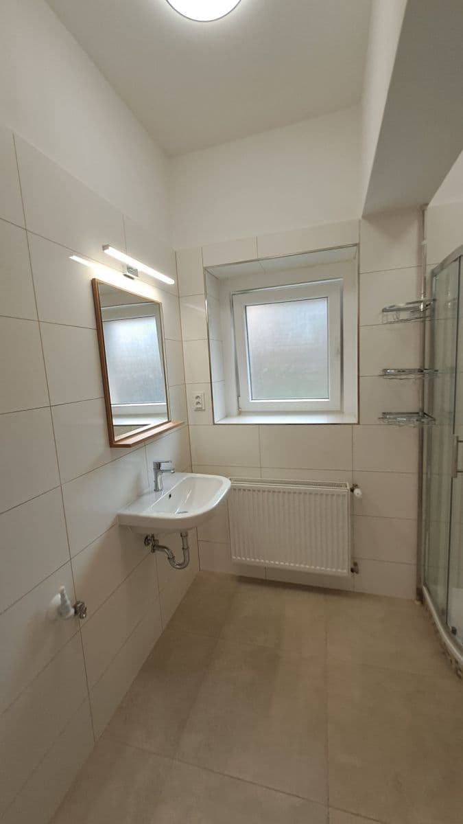 Prenájom bytu 3-izbový 66 m², Sladkovského, Plzeň, Plzeňský kraj Prenájom bytu 3-izbový 66 m², Sladkovského, Plzeň, Plzeňský kraj
