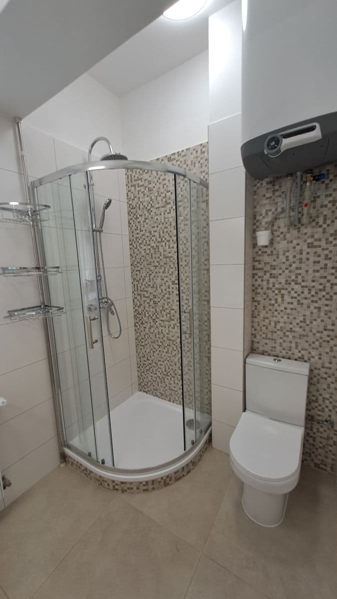 Prenájom bytu 3-izbový 66 m², Sladkovského, Plzeň, Plzeňský kraj Prenájom bytu 3-izbový 66 m², Sladkovského, Plzeň, Plzeňský kraj