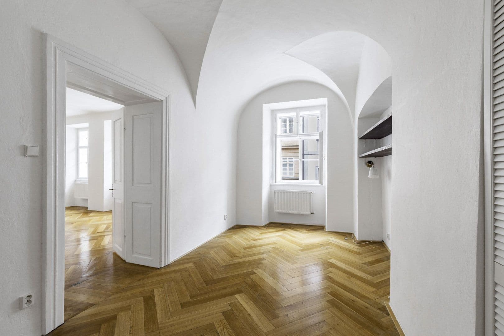 Prenájom bytu 3-izbový 104 m², Tržiště, Praha, Praha Prenájom bytu 3-izbový 104 m², Tržiště, Praha, Praha