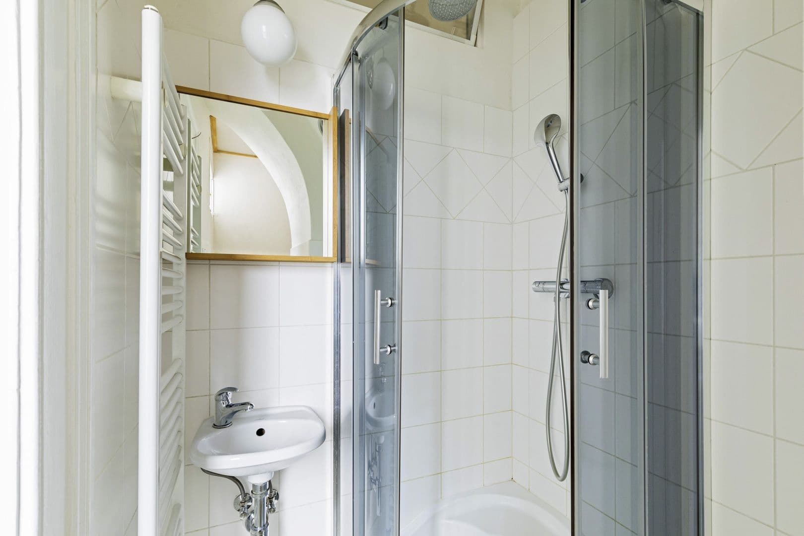 Prenájom bytu 3-izbový 104 m², Tržiště, Praha, Praha Prenájom bytu 3-izbový 104 m², Tržiště, Praha, Praha