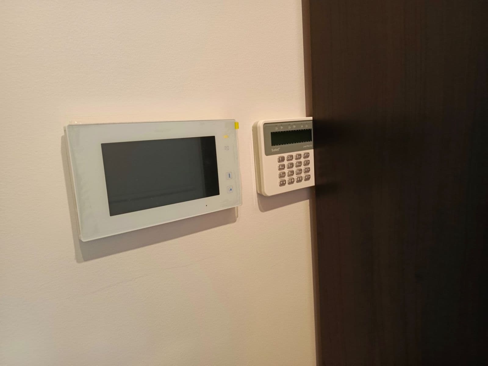 Prenájom bytu 1-izbový 32 m², Třebohostická, Praha, Praha Prenájom bytu 1-izbový 32 m², Třebohostická, Praha, Praha
