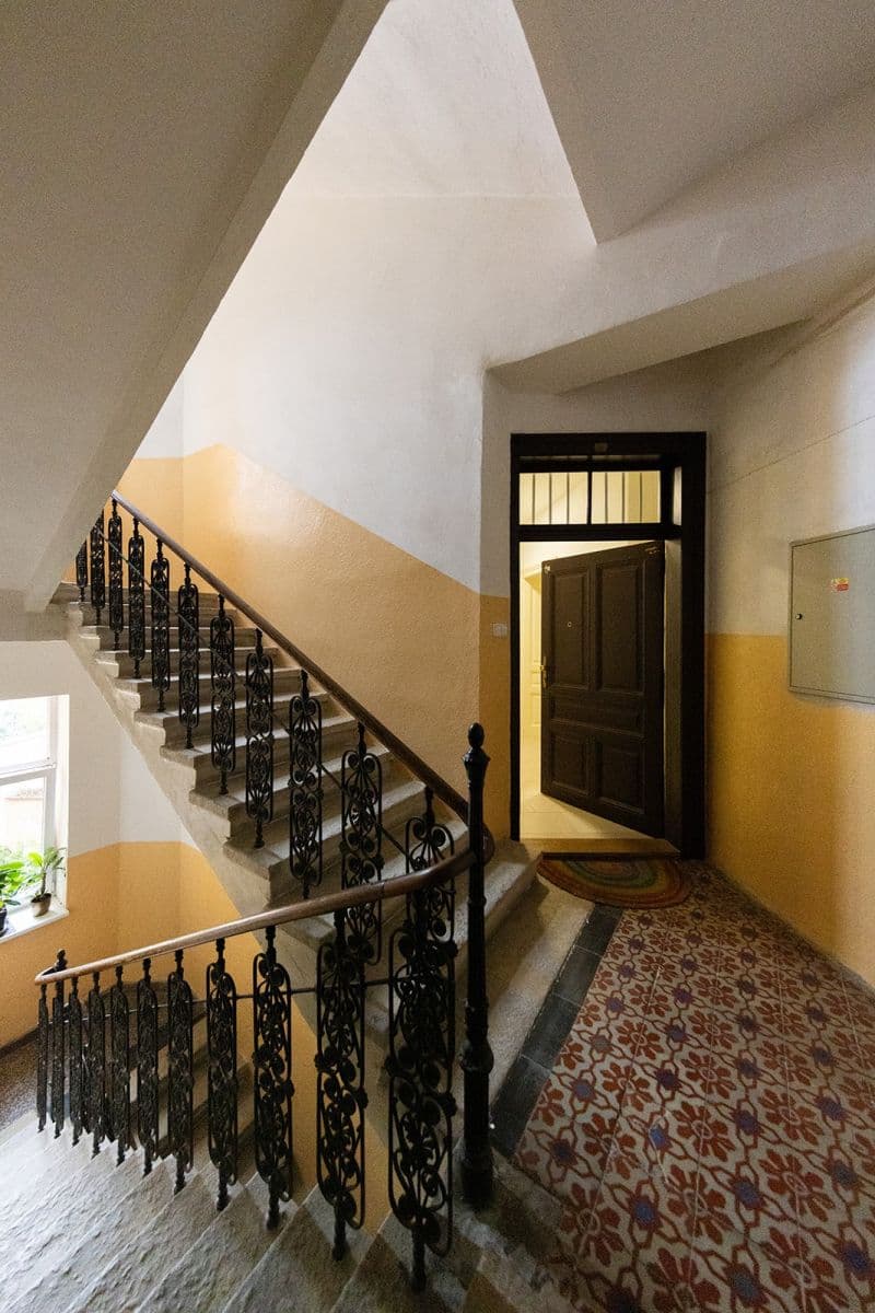 Prenájom bytu 3-izbový 58 m², Koželužská, Olomouc, Olomoucký kraj Prenájom bytu 3-izbový 58 m², Koželužská, Olomouc, Olomoucký kraj