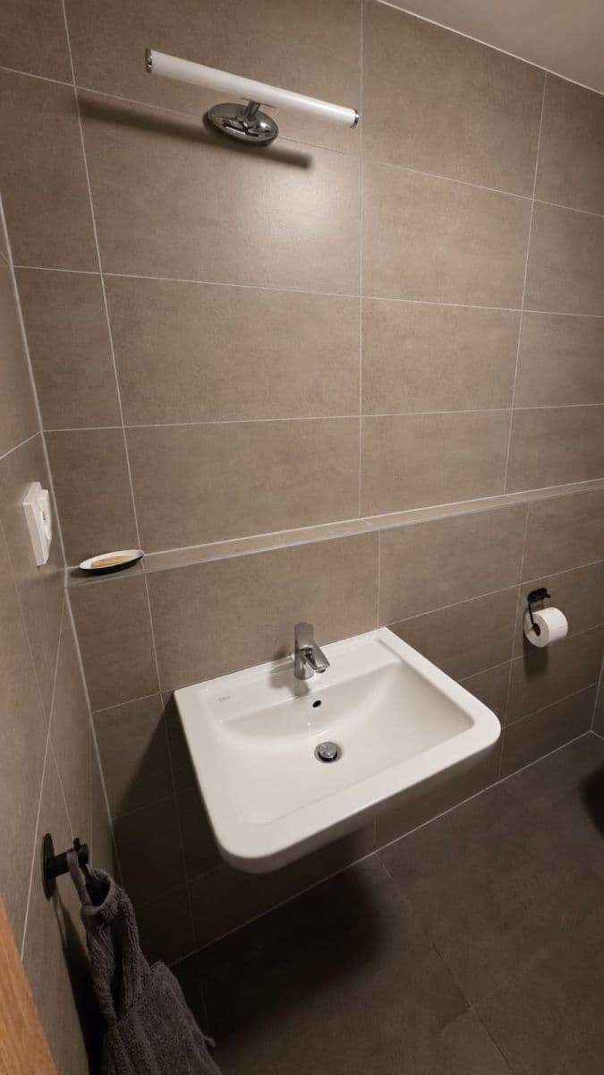 Prenájom bytu 2-izbový 47 m², Oty Bubeníčka, Praha, Praha Prenájom bytu 2-izbový 47 m², Oty Bubeníčka, Praha, Praha