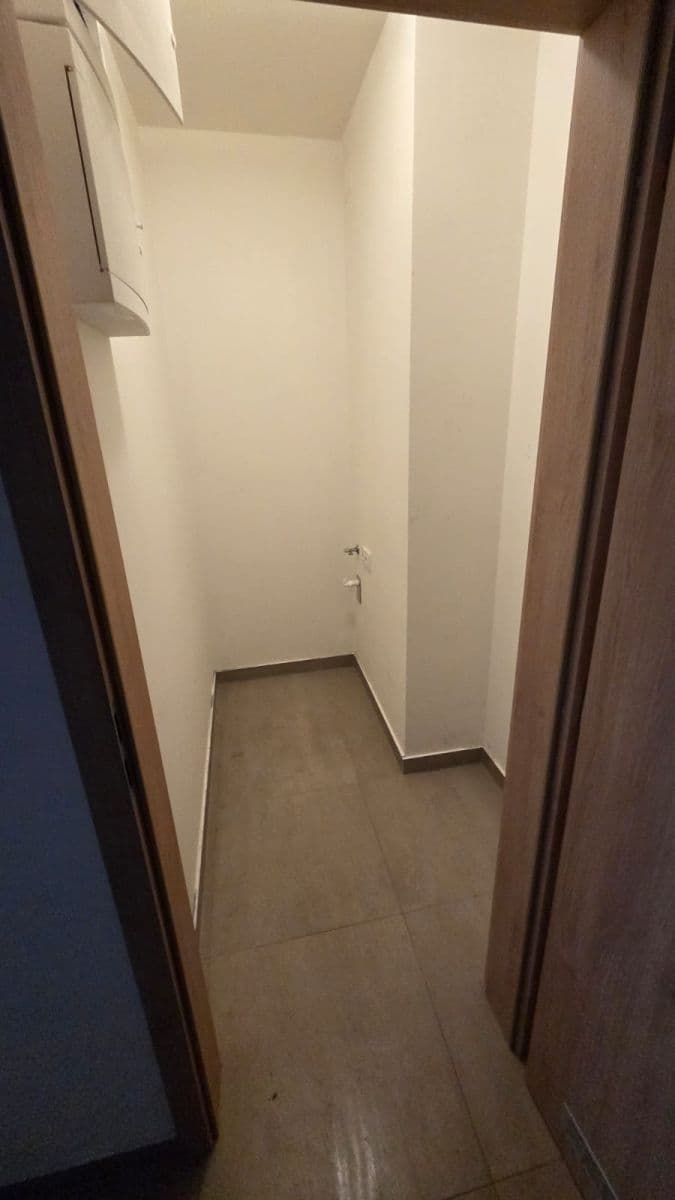 Prenájom bytu 2-izbový 47 m², Oty Bubeníčka, Praha, Praha Prenájom bytu 2-izbový 47 m², Oty Bubeníčka, Praha, Praha