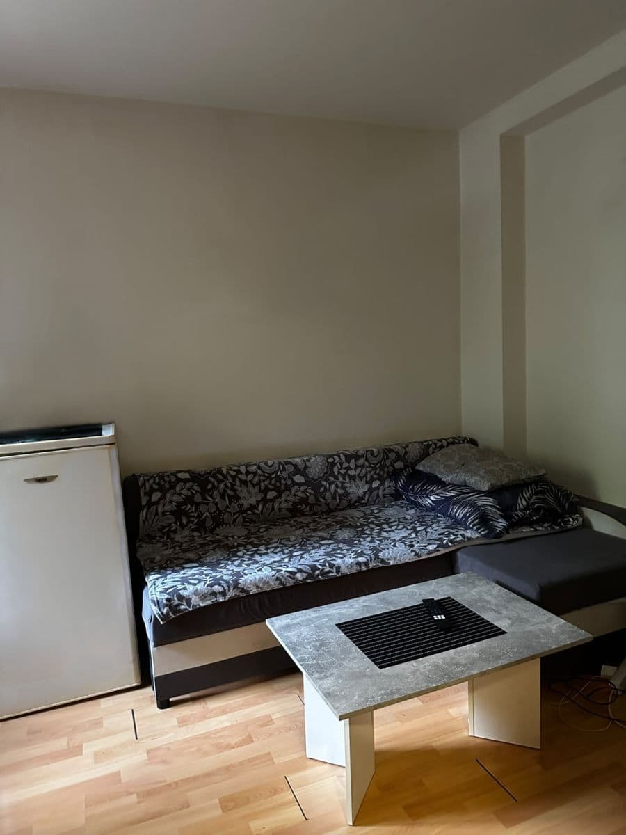 Prenájom bytu 1-izbový 17 m², V Koutě, Písek, Jihočeský kraj Prenájom bytu 1-izbový 17 m², V Koutě, Písek, Jihočeský kraj