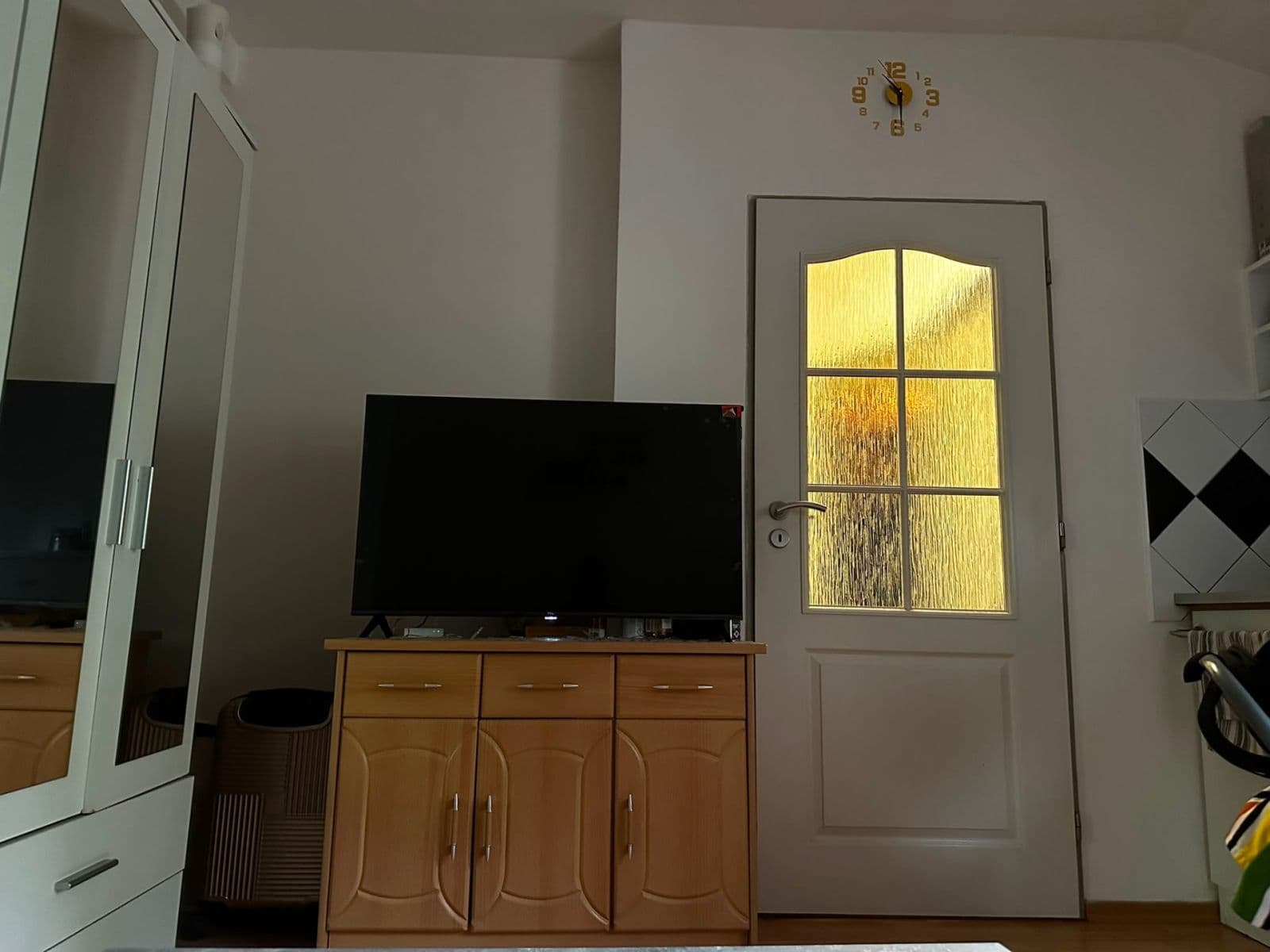 Prenájom bytu 1-izbový 17 m², V Koutě, Písek, Jihočeský kraj Prenájom bytu 1-izbový 17 m², V Koutě, Písek, Jihočeský kraj