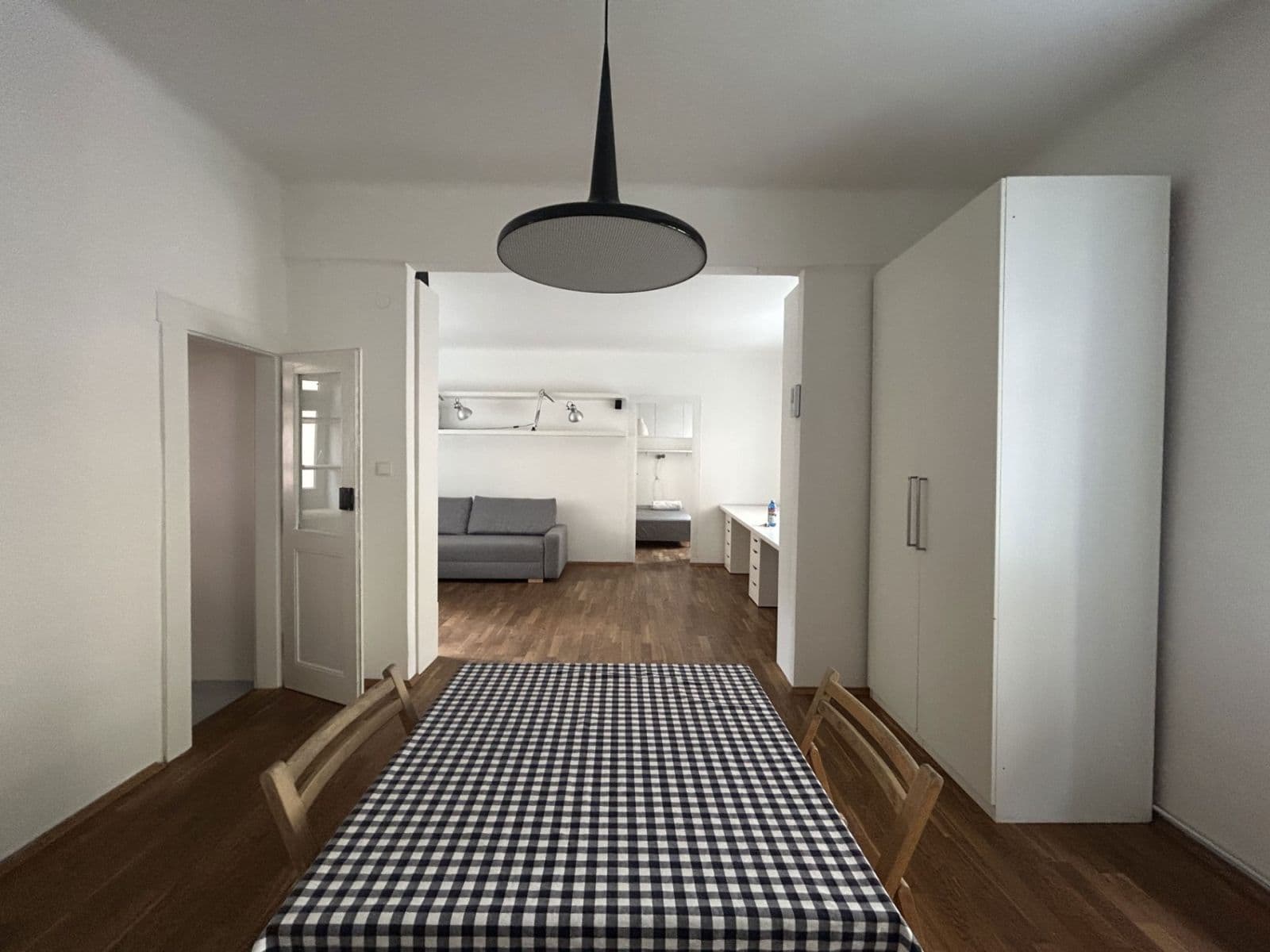 Prenájom bytu 2-izbový 55 m², Bednářská, Praha, Praha Prenájom bytu 2-izbový 55 m², Bednářská, Praha, Praha