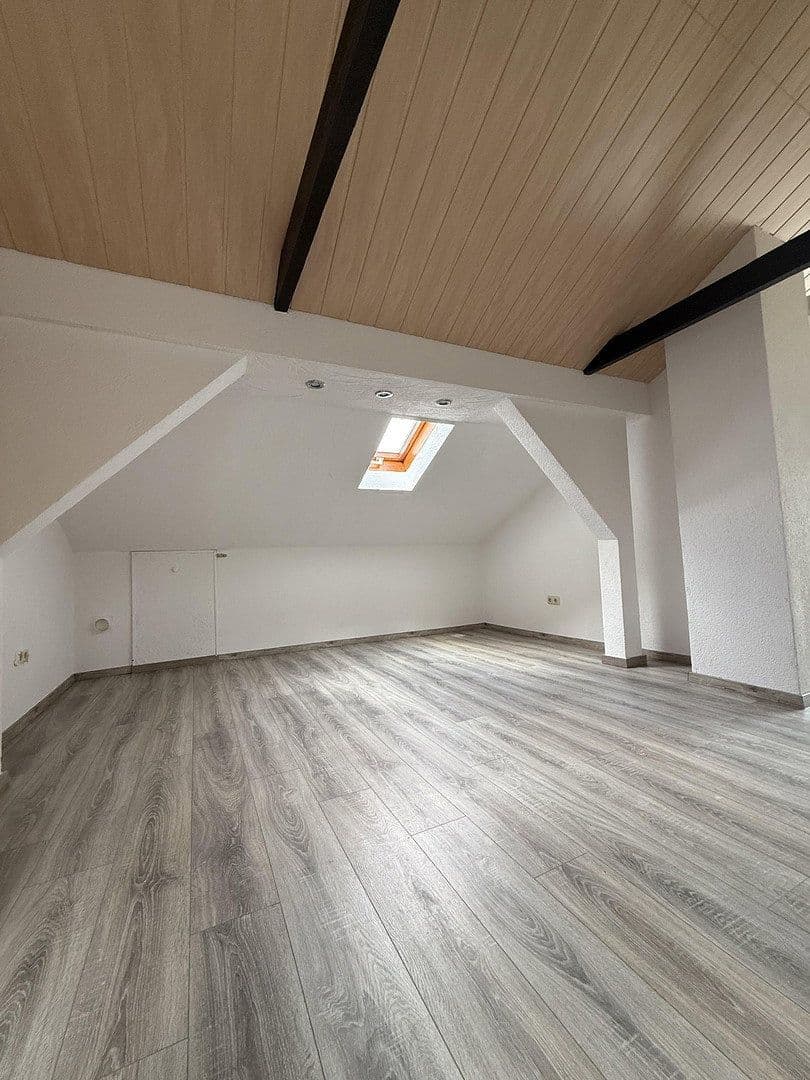 Prenájom bytu 3-izbový 71 m², Hainstraße 14, Bad Endbach, Hesensko Prenájom bytu 3-izbový 71 m², Hainstraße 14, Bad Endbach, Hesensko