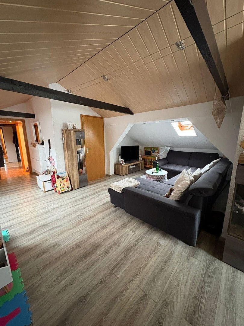 Prenájom bytu 3-izbový 71 m², Hainstraße 14, Bad Endbach, Hesensko Prenájom bytu 3-izbový 71 m², Hainstraße 14, Bad Endbach, Hesensko