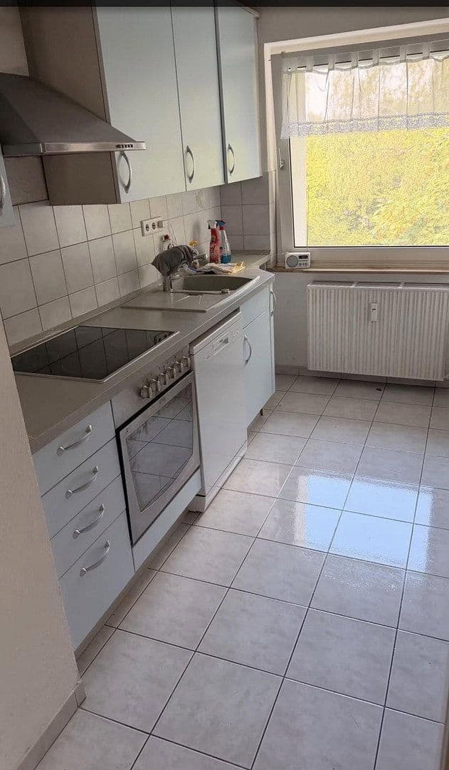 Prenájom bytu 3-izbový 70 m², Im Wolfhagen 17, Wermelskirchen, Severné Porýnie - Westfálsko Prenájom bytu 3-izbový 70 m², Im Wolfhagen 17, Wermelskirchen, Severné Porýnie - Westfálsko