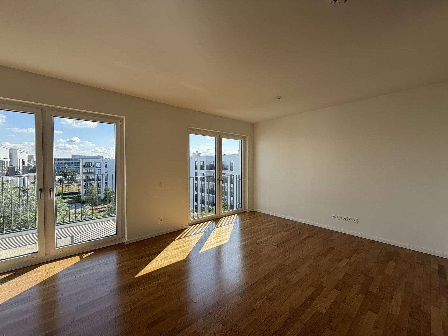 Predaj bytu 2-izbový 65 m², Heidestraße 17a, Berlin, Berlín Predaj bytu 2-izbový 65 m², Heidestraße 17a, Berlin, Berlín