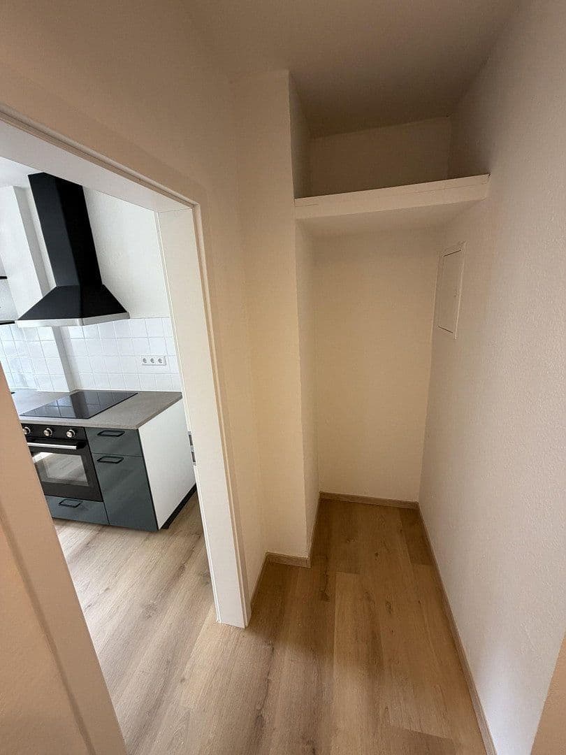 Prenájom bytu 17 m², Düsseldorf, Severné Porýnie - Westfálsko Prenájom bytu 17 m², Düsseldorf, Severné Porýnie - Westfálsko