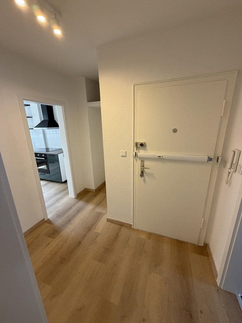 Prenájom bytu 17 m², Düsseldorf, Severné Porýnie - Westfálsko Prenájom bytu 17 m², Düsseldorf, Severné Porýnie - Westfálsko