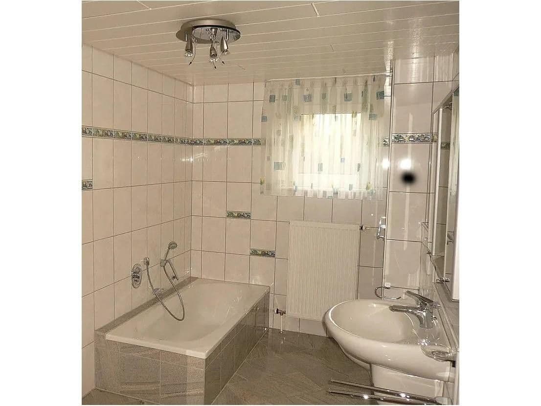 Prenájom bytu 2-izbový 67 m², Heubach, Bádensko-Wurttembersko Prenájom bytu 2-izbový 67 m², Heubach, Bádensko-Wurttembersko