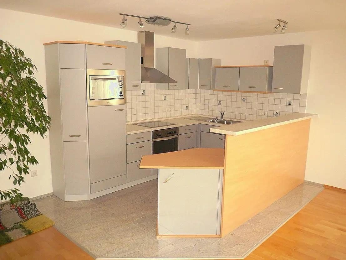 Prenájom bytu 2-izbový 67 m², Heubach, Bádensko-Wurttembersko Prenájom bytu 2-izbový 67 m², Heubach, Bádensko-Wurttembersko
