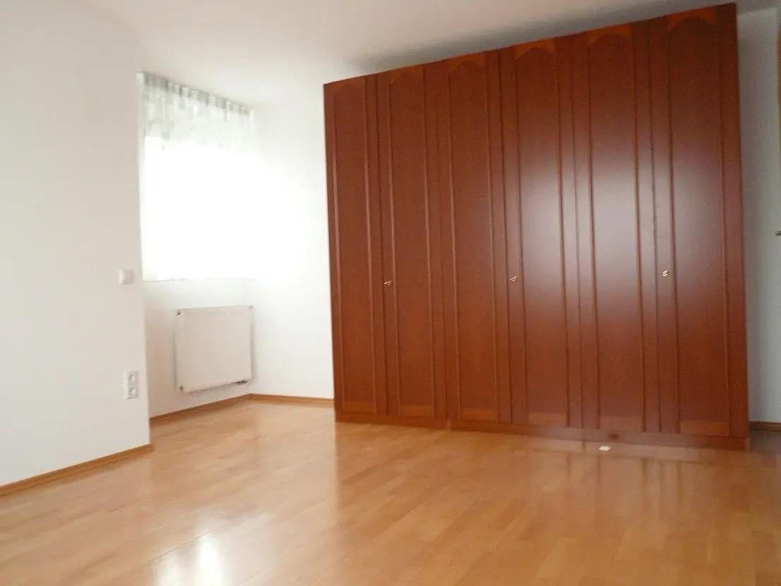 Prenájom bytu 2-izbový 67 m², Heubach, Bádensko-Wurttembersko Prenájom bytu 2-izbový 67 m², Heubach, Bádensko-Wurttembersko