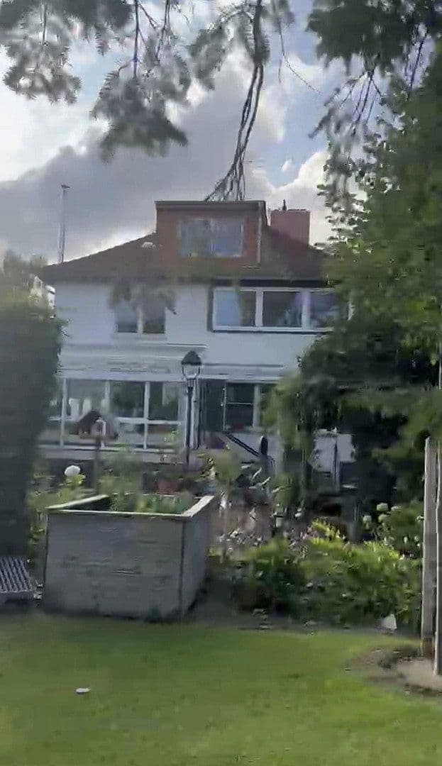 Prenájom domu 190 m², pozemok 1.300 m², Berlin, Berlín Prenájom domu 190 m², pozemok 1.300 m², Berlin, Berlín
