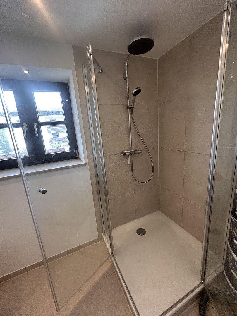 Prenájom bytu 3-izbový 95 m², Frasdorferstrasse 4, Aschau, Bavorsko Prenájom bytu 3-izbový 95 m², Frasdorferstrasse 4, Aschau, Bavorsko